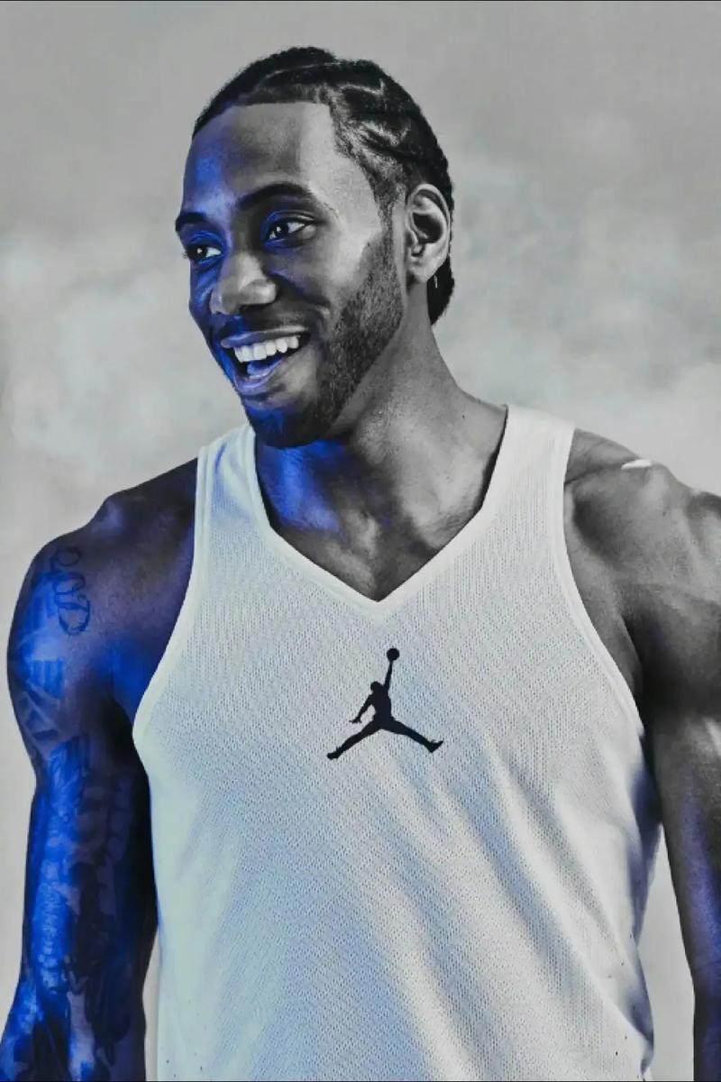 罗马诺：弗拉霍维奇与尤文谈续约无任何进展，拜仁也暂停追求（罗马诺：尤文与弗拉霍维奇续约停滞，拜仁暂缓追逐）