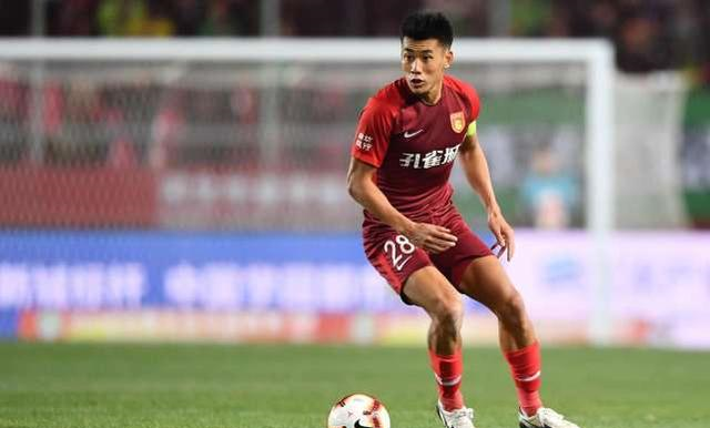 19投硬砸40分！广东迎来“加强版杜润旺”，这可是杜锋的锋线答案（19投轰下40分！广东迎来“进化版杜润旺”，或成杜锋锋线最优解）