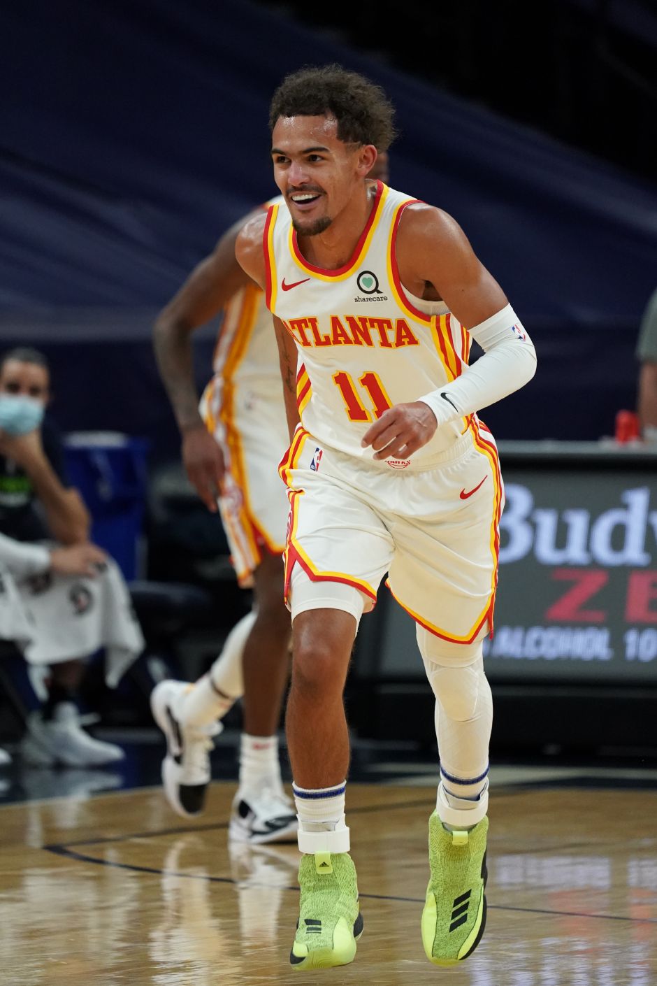 巴黎圣日耳曼梅西助攻内马尔破门（梅西送助攻，内马尔为巴黎圣日耳曼破门）