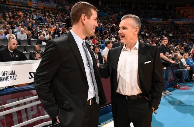 2025／26赛季英超：顶级球星变主帅！新赛季他们的执教成果都如何（英超2025／26赛季：名宿转型主帅，他们的带队成绩如何？）