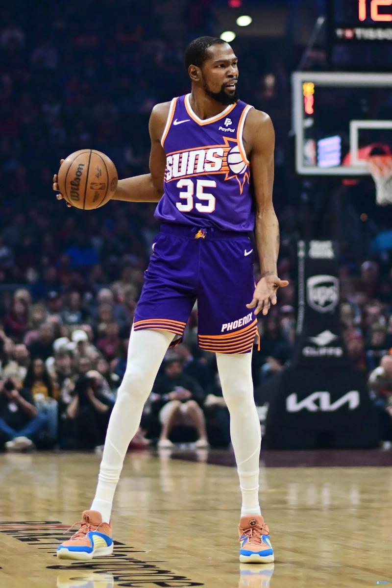 记者：武汉三镇队冬训计划出炉，第一期在昆明，第二期在泰国（武汉三镇冬训安排公布：先赴昆明，后转战泰国）